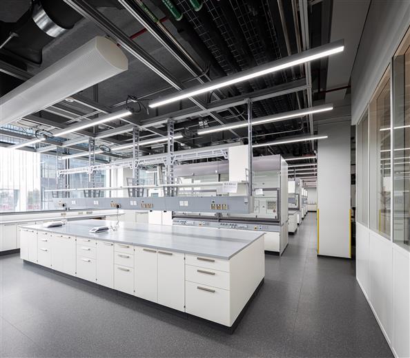 Click to retrieve high resolution image