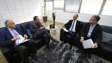 O presidente-executivo da Abiquim, Fernando Figueiredo; o prefeito de Mauá, Atila Jacomussi (PSB/SP); o presidente da FPQuímica e deputado federal, João Paulo Papa (PSDB/SP); e o presidente do Cofip ABC, Claudemir Peres